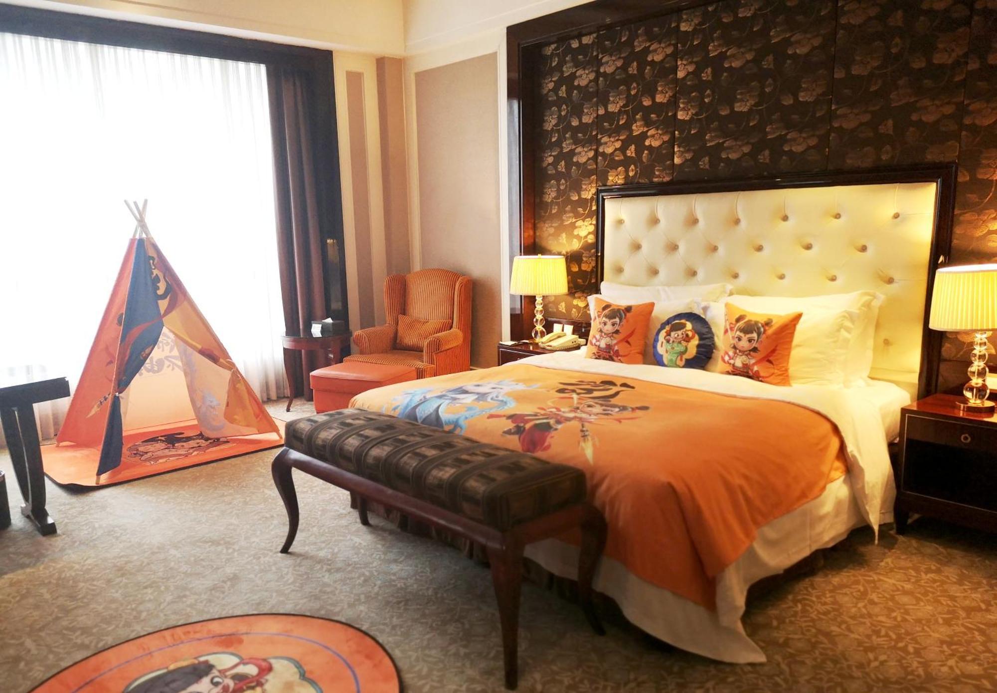 Wyndham Grand Plaza Royale Palace Chengdu Exterior photo